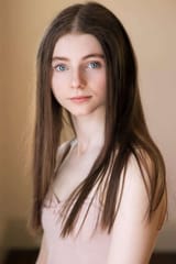 Thomasin Mckenzie26