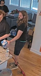 1750185340870989