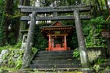 japan-nikko-shinto-shrine[1]