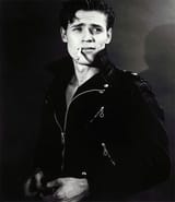 young-willem-dafoe-v0-kbw5vket51lb1