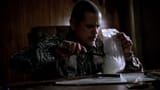 1x06_-_Tuco_looking_at_the_meth