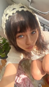 Malina Weissman 02