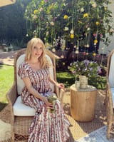 pregnant-emma-roberts-instagram-photos-10-28-2020-0