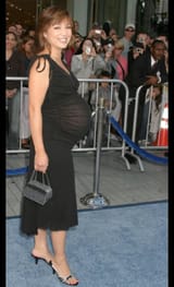 ming-na-wen-pregnant-v0-yd9q7lw8xq2f1