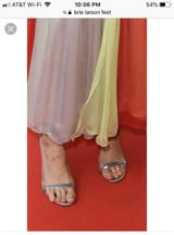 brie-larson-feet