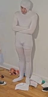 1734801180708352