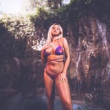 Selena01