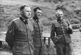 Richard_Baer,_Josef_Mengele,_Rudolf_Hoess,_Auschwitz._Album_Höcker