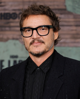 Pedro-Pascal-attends-premiere-Th