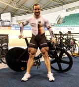 german-cyclist-robert-förstemanns-absolute-thighs-v0-jCqJFCFvs0oT1oVkhGDsHxE7xh3EGjUyp8cdKEXRKgU