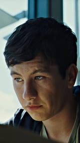 barry-keoghan-in-the-killing-of-a-sacred-deer-2017-v0-dnY0Mzc4cTU0YWVjMQbhXFGhImxP3Z33uUgnWFMD-tN5I5YF5AlprmjkB0jL