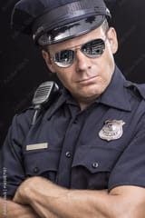 1000_F_165087187_mA7lMGjqJQ8qeNdGHrONmw16HiO5NEaz