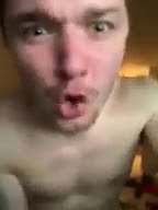 FvdXFO1WcAEK4IA