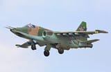 1200px-Sukhoi_Su-25_of_the_Russian_Air_Force_landing_at_Vladivostok_%288683076150%29