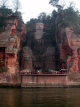 Leshan_giant_buddha