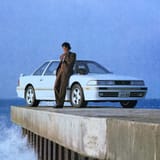 toyota_soarer_pier_phone
