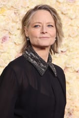 Jodie Foster, Ascendant at 61, Reckons With Her Complex Mother&#039;s