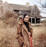 00-holding-grey-gardens-for-sale-4069210535
