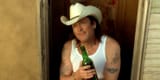 budd_drinking_a_beer_by_his_trailer_in_kill_bill