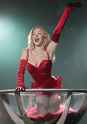 Sydney Sweeney - Saturday Night Live s49e13 - Outro Cleavage_thumb.jpg
