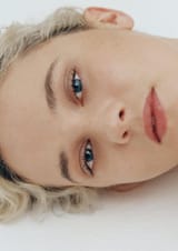 Cailee blonde (5)