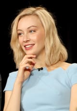 Sarah Gadon Smile Blue Dress 11.22.63 Panel 2 (1)