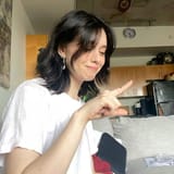 Amanda Fix Pointing