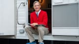 180927122555-tom-hanks-mister-rogers