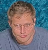 1732484087907296