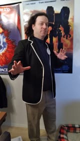 FxuzsO2aAAIPupI