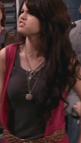 Selenaaaa