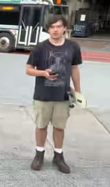 1736862371408885