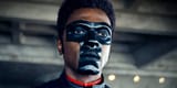 edi-gathegi-s-mister-terrific-wears-his-t-shaped-mask-in-the-dcu-s-superman