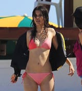 victoria_justice_cameltoe_2