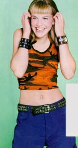 larisa-oleynik-the-secret-world-of-alex-mack-10547826-525-993