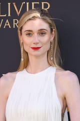 Elizabeth Debicki Subscribes To The Red Lip Theory British Vogu