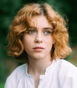 sightly-better-version-of-the-portrait-that-came-with-the-v0-efiz70lapg9f1