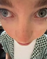 .trashed-1755139656-close-up-selfies-v0-yb78a5n613pe1