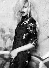 Sarah Gadon Butt Elle Canada Photoshoot B&amp;W