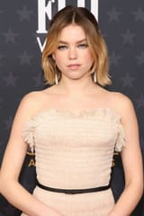 milly-alcock-critics-choice-awards-2023-6
