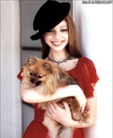 Michelle Trachtenberg055