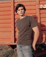 season-1-clark-kent-promo-pics-v0-p3hxvci9px0c1