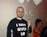 le given up face