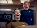 Data&#039;s face when Tasha is under the console