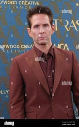los-angeles-usa-06th-jan-2024-los-angeles-jan-6-glenn-howerton-at-the-7th-astra-film-awards-at-the-biltmore-hotel-on-january-6-2024-in-los-angeles-ca-photo-by-katrina-jordansipa-usa-credit-sipa-usaalamy-live-news-2WCB1EM