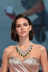 740full-bruna-marquezine-775485764