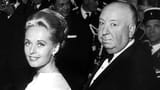 tippi-hedren-alfred-hitchcock