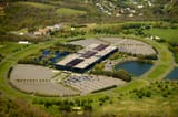 1624px-Bell_Labs_Holmdel