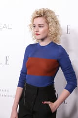 Julia braless