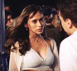Jennifer Love Hewitt - I Know What You Did Last Summer - Cutey UHD_thumb.jpg